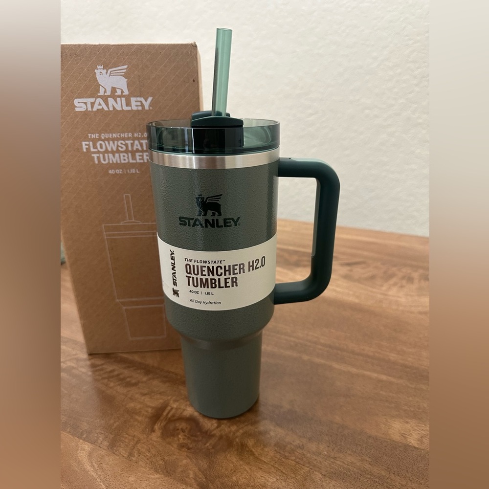 Stanley Hammertone 2.0 cup